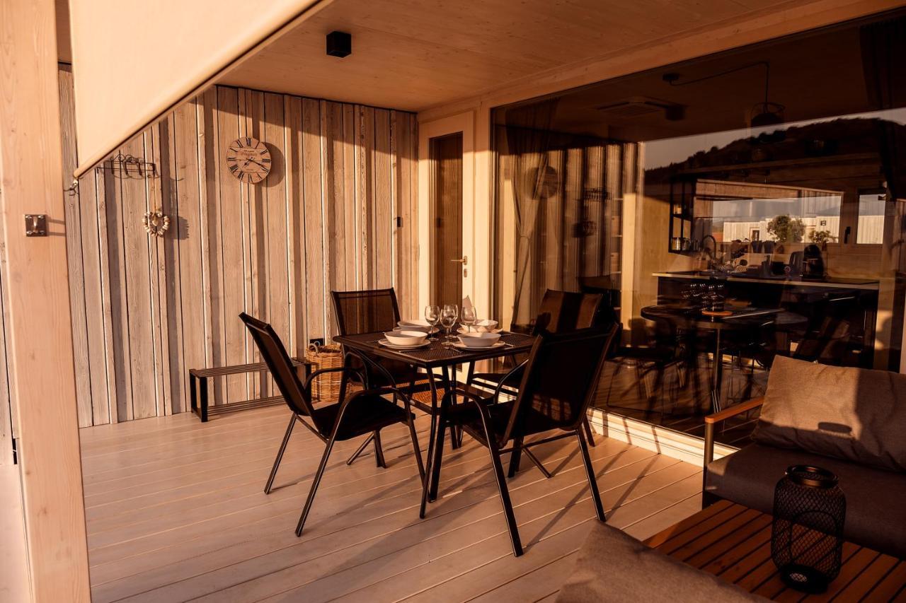 Buqez Resort Drage, Villa Vita 50 باكوشتاني المظهر الخارجي الصورة
